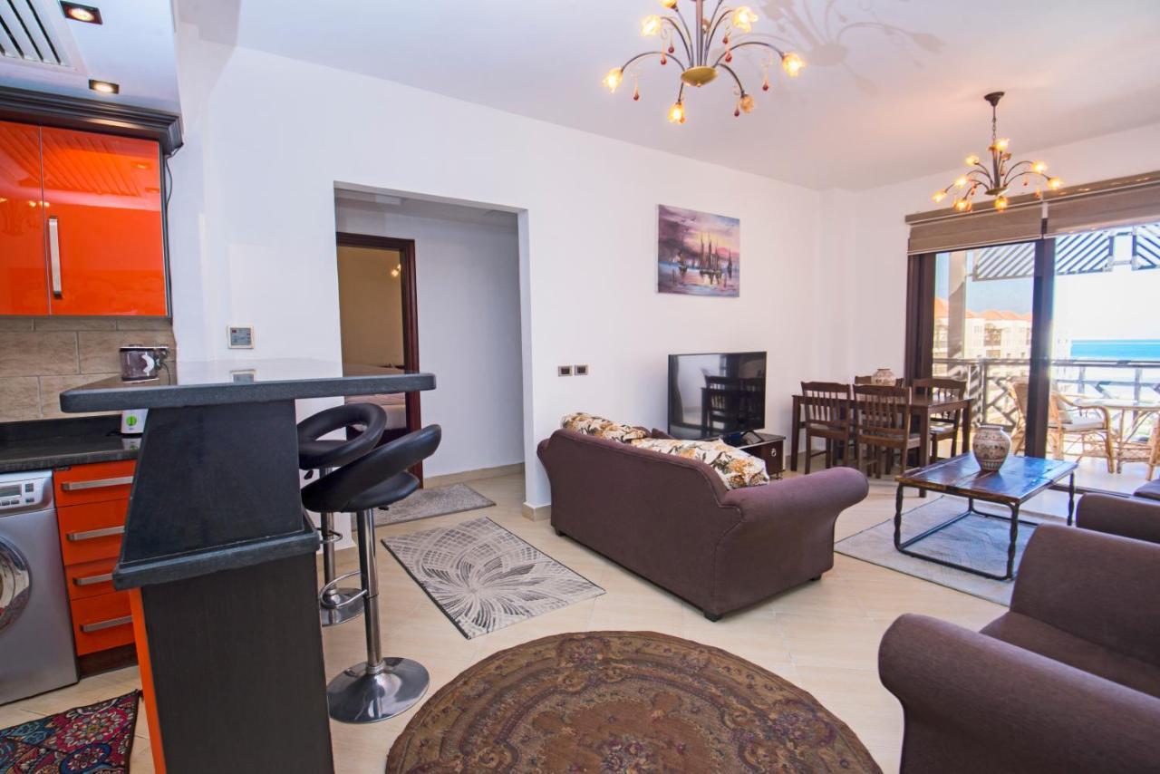 Premium Sea View 2 Bedrooms 2 Bathrooms Apartment Located Within Gravity Hotel & Aquapark Хургада Екстер'єр фото