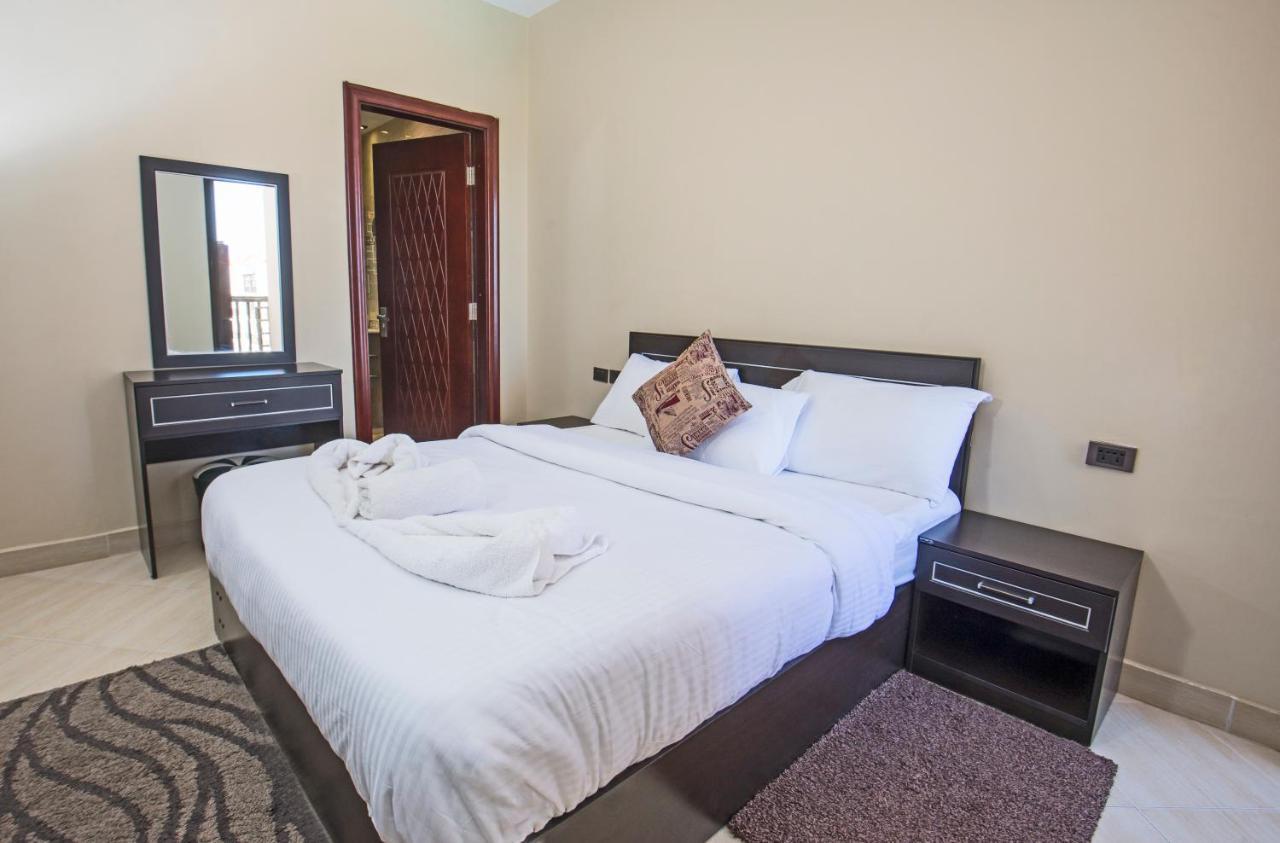 Premium Sea View 2 Bedrooms 2 Bathrooms Apartment Located Within Gravity Hotel & Aquapark Хургада Екстер'єр фото